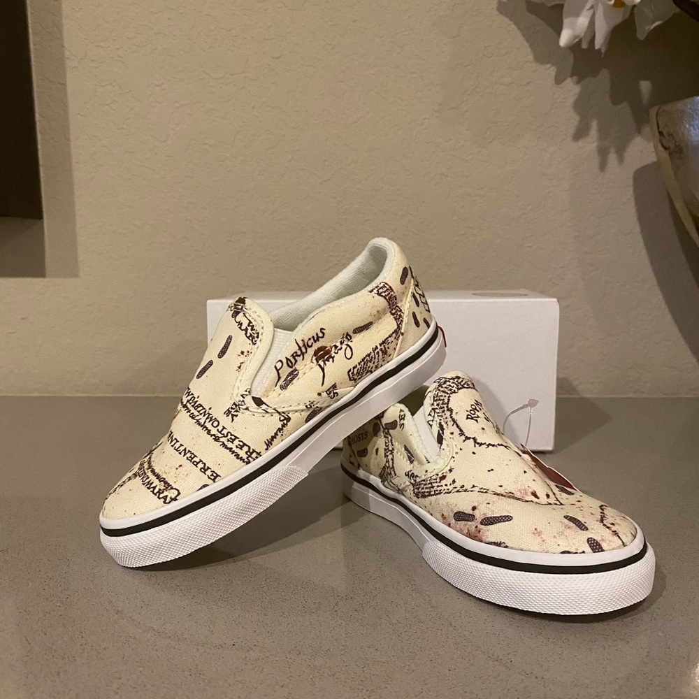 NIB Harry Potter Marauders Map Toddler Vans